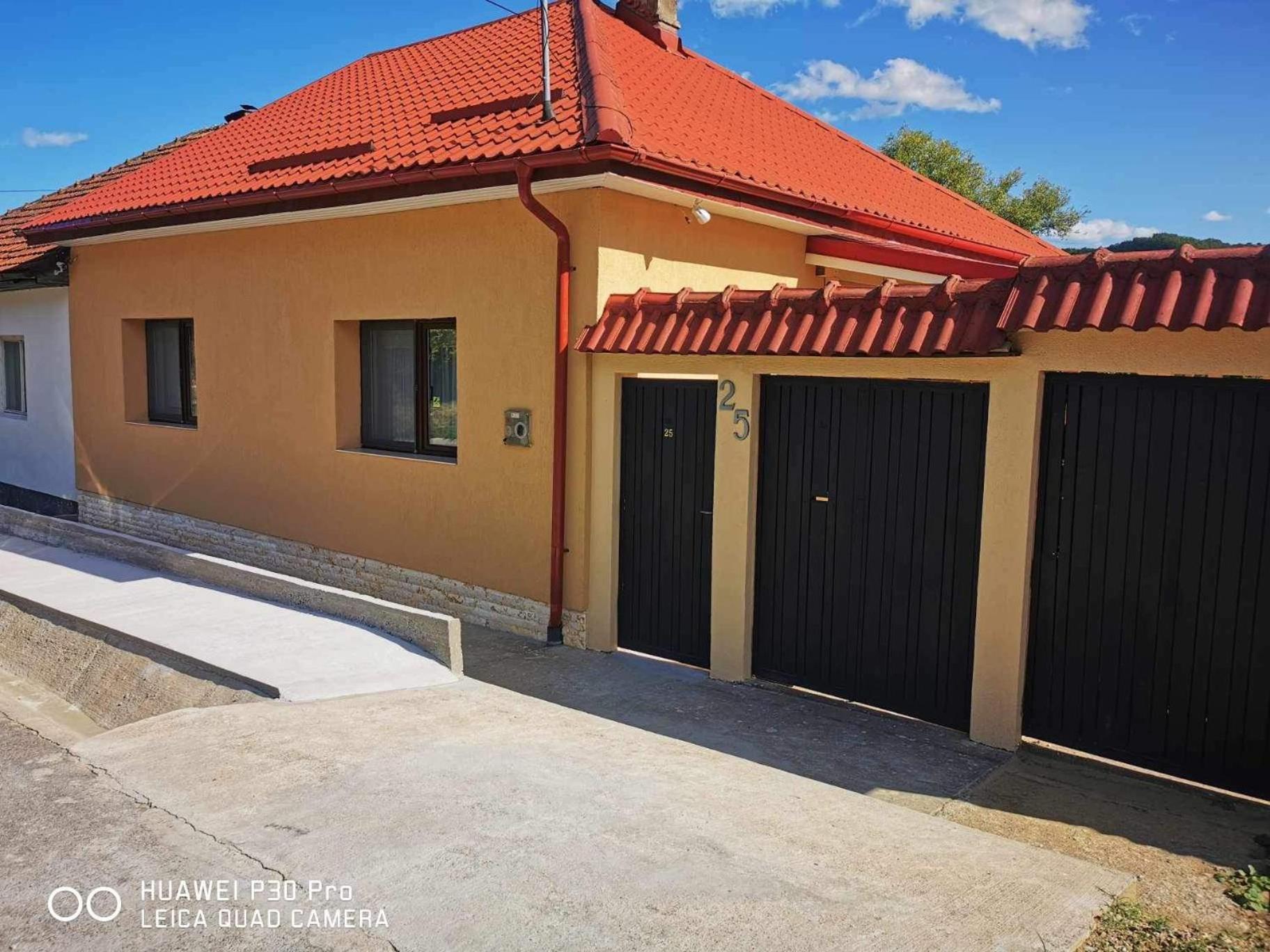 Appartamento Casa Alex si Daiana Orşova Esterno foto